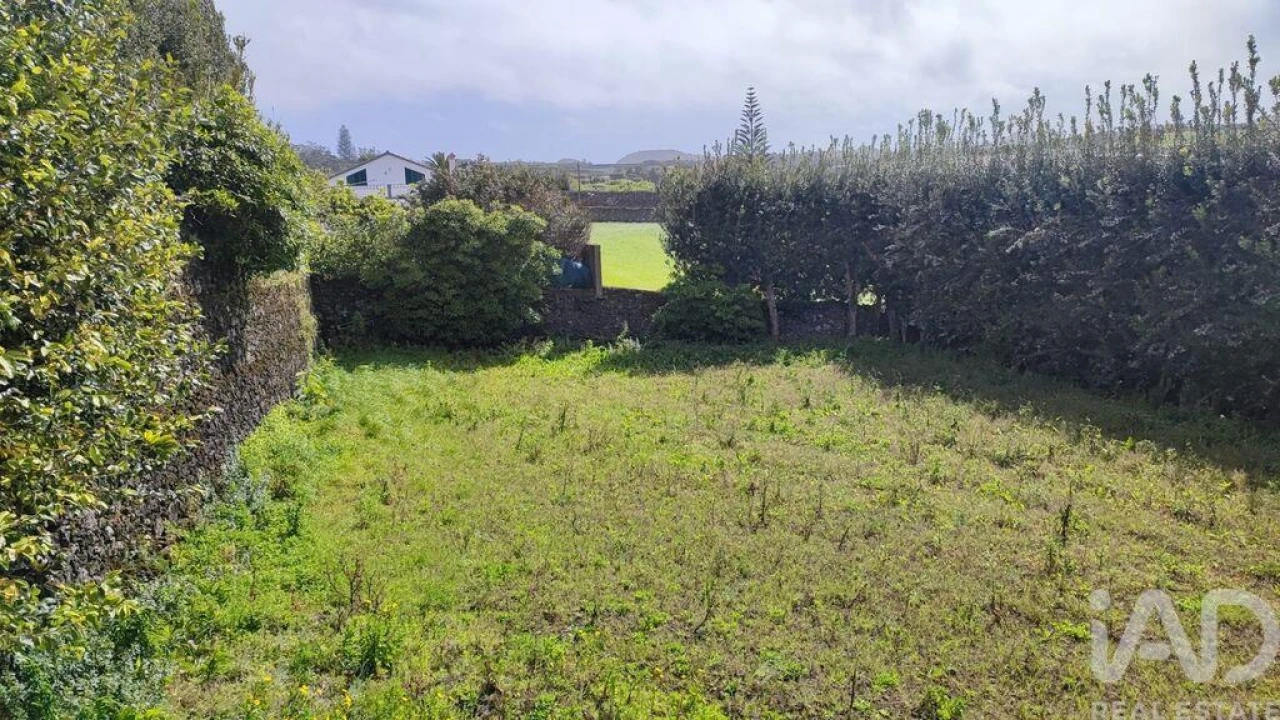 Terreno para Venda em Rabo de Peixe Foto 18