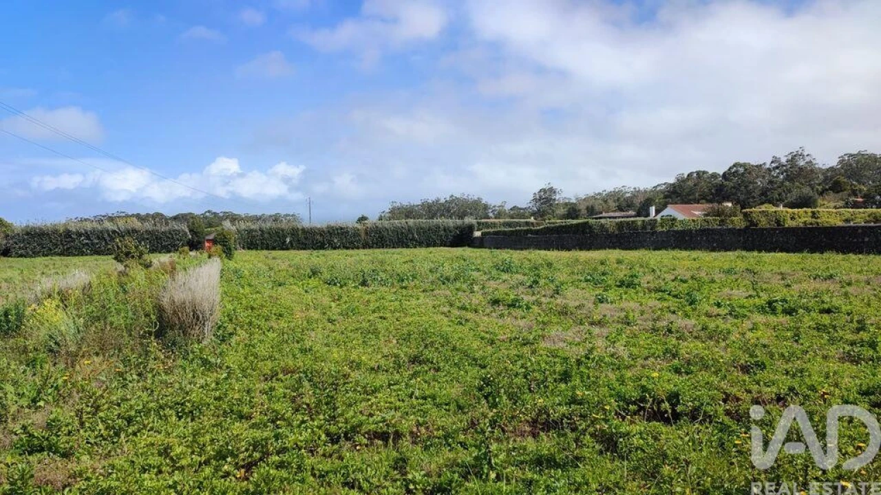 Terreno para Venda em Rabo de Peixe Foto 22