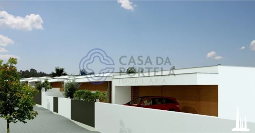 Terreno para Venda em Nogueira do Cravo e Pindelo