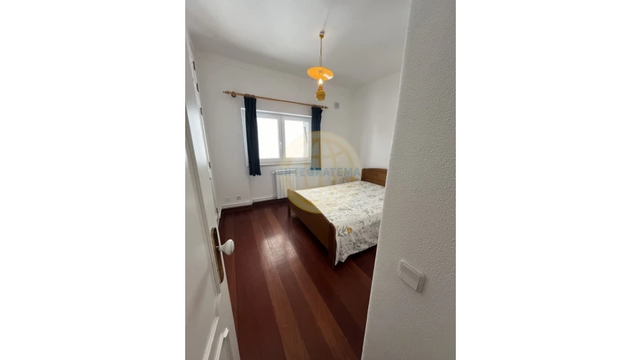 Moradia T3 para Venda em Foz do Arelho Foto 16