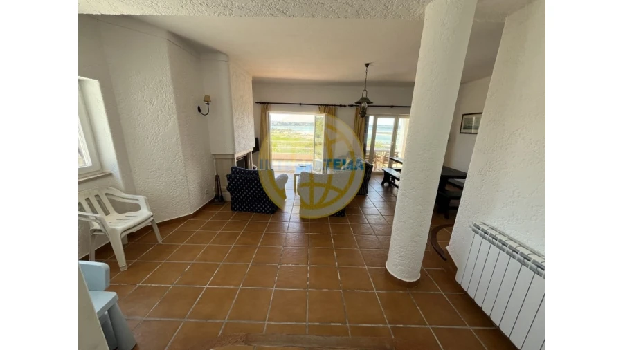 Moradia T3 para Venda em Foz do Arelho Foto 11