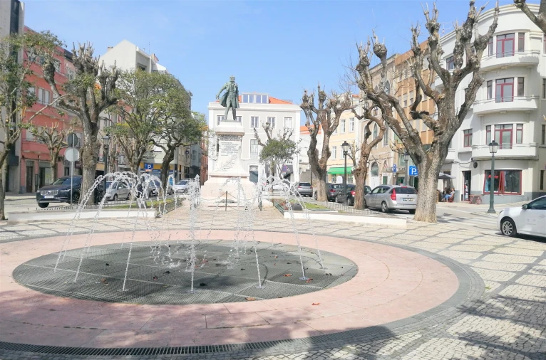 Prédio para Venda em Buarcos Foto 2