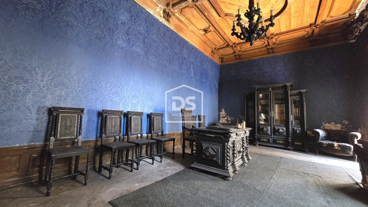 Moradia T21 para Venda em Tortosendo Foto 6