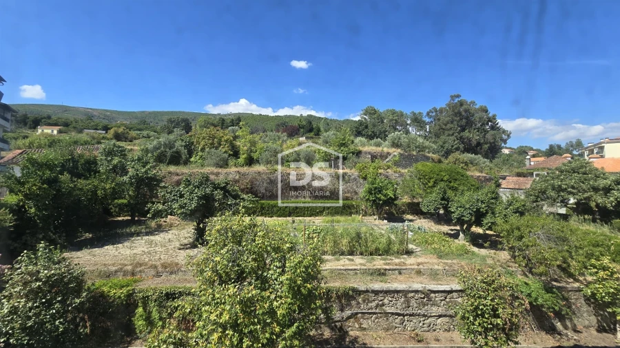 Moradia T21 para Venda em Tortosendo Foto 41