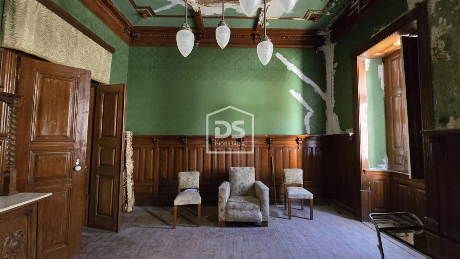 Moradia T21 para Venda em Tortosendo Foto 29