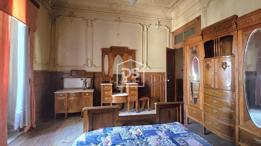 Moradia T21 para Venda em Tortosendo Foto 10