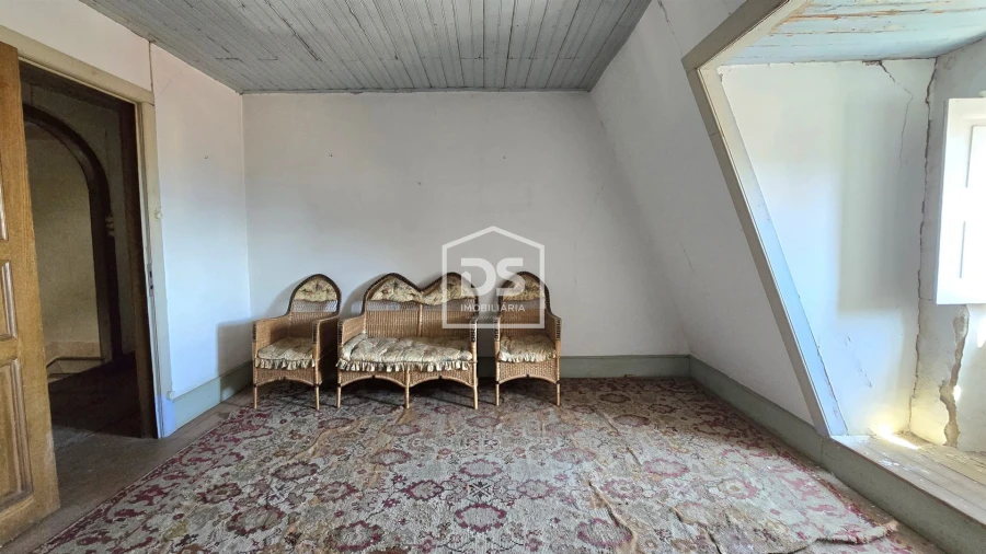 Moradia T21 para Venda em Tortosendo Foto 38