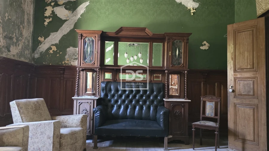 Moradia T21 para Venda em Tortosendo Foto 30