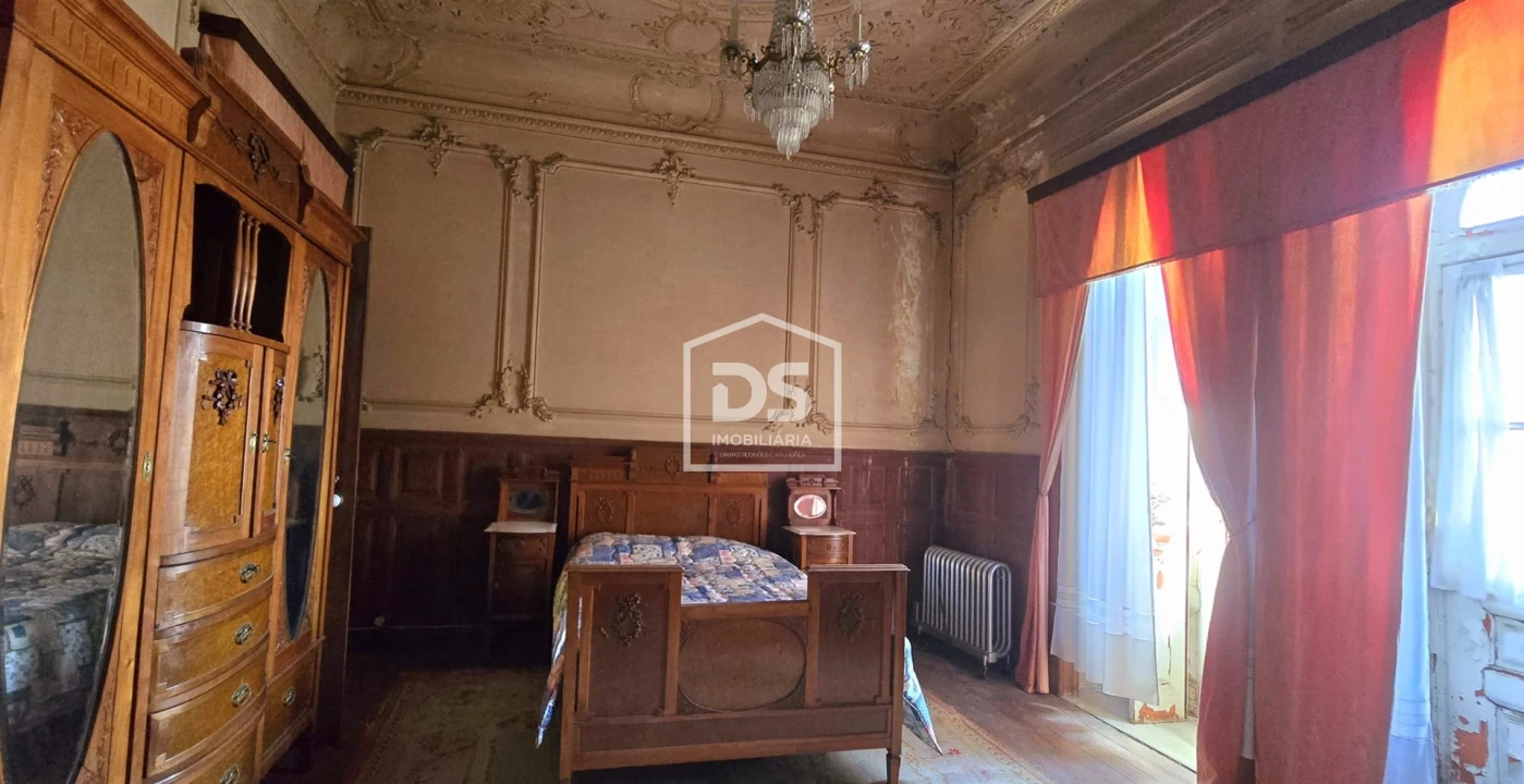 Moradia T21 para Venda em Tortosendo Foto 11