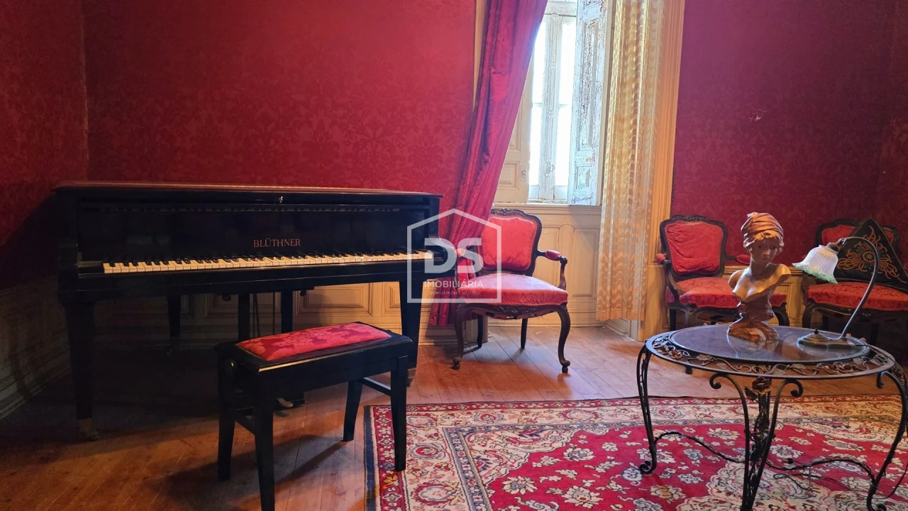 Moradia T21 para Venda em Tortosendo Foto 13