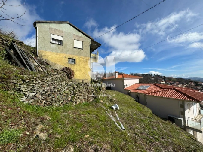 Moradia T2 para Venda em Fontes Foto 4