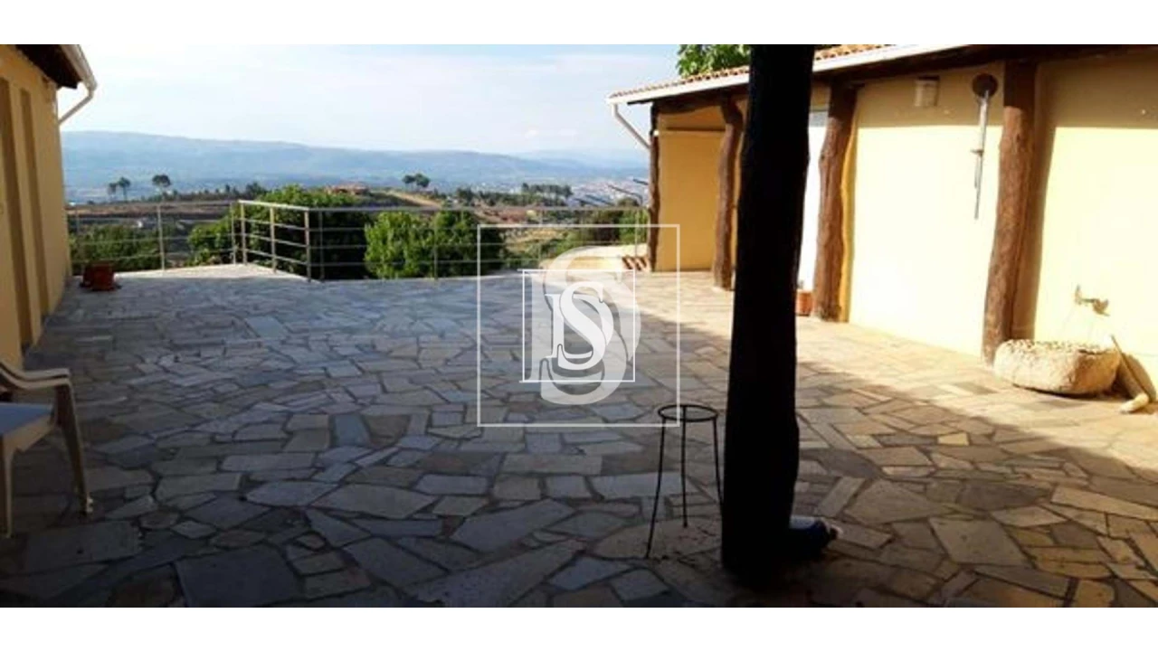 Moradia T6 para Venda em São Pedro de Agostem Foto 2