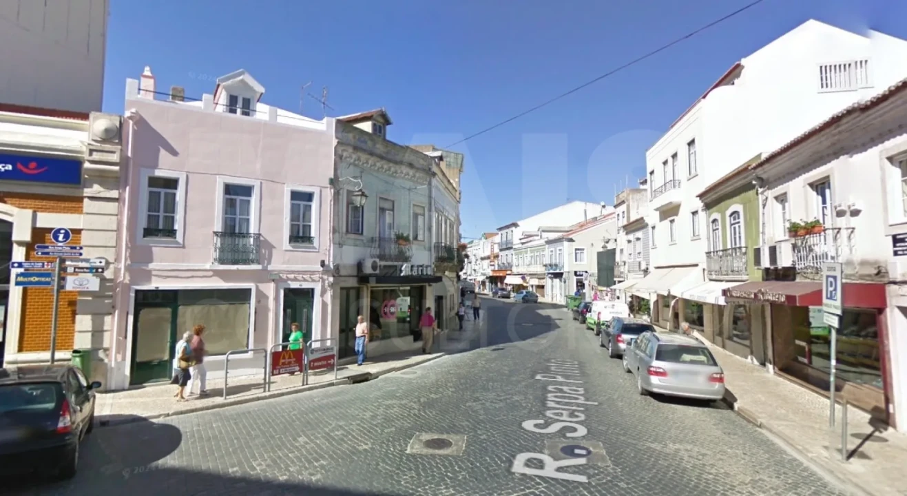 Prédio para Venda em Vila Franca de Xira Foto 4