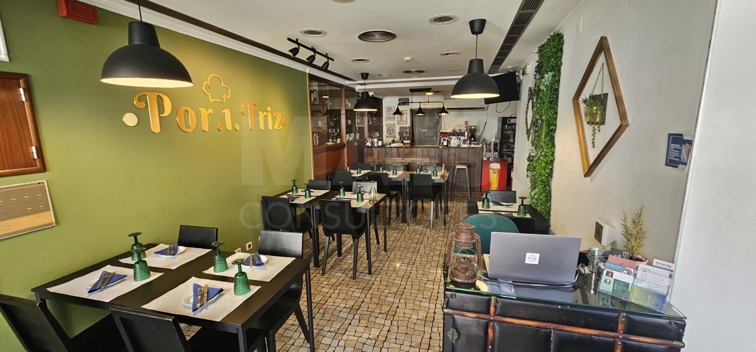 Prédio para Venda em Vila Franca de Xira Foto 6