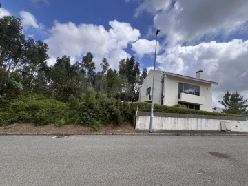 Terreno para Venda em Pedroso e Seixezelo