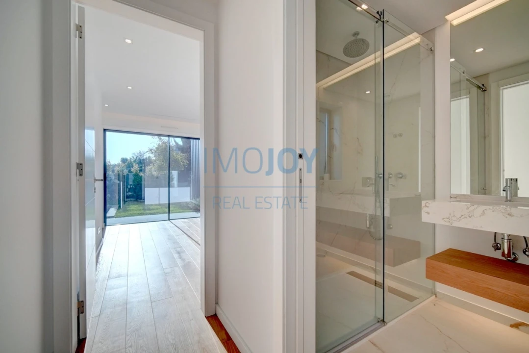 Moradia T5 para Venda em Cascais e Estoril Foto 18