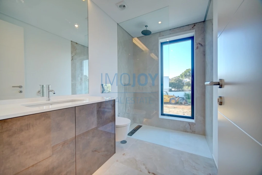 Moradia T5 para Venda em Cascais e Estoril Foto 43