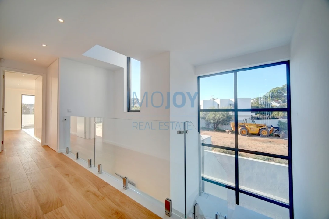 Moradia T5 para Venda em Cascais e Estoril Foto 24