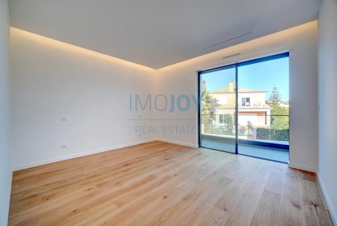 Moradia T5 para Venda em Cascais e Estoril Foto 40