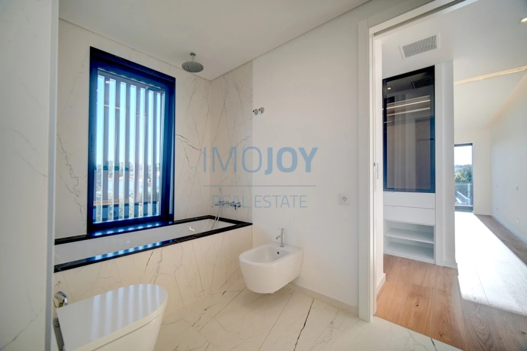 Moradia T5 para Venda em Cascais e Estoril Foto 30