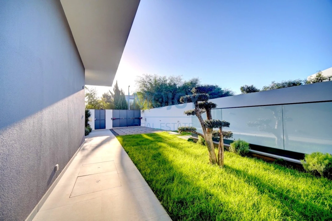 Moradia T5 para Venda em Cascais e Estoril Foto 59