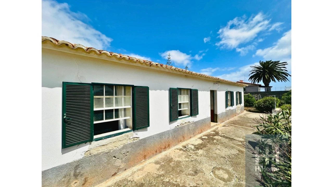 Moradia T4 para Venda em Porto Santo Foto 3