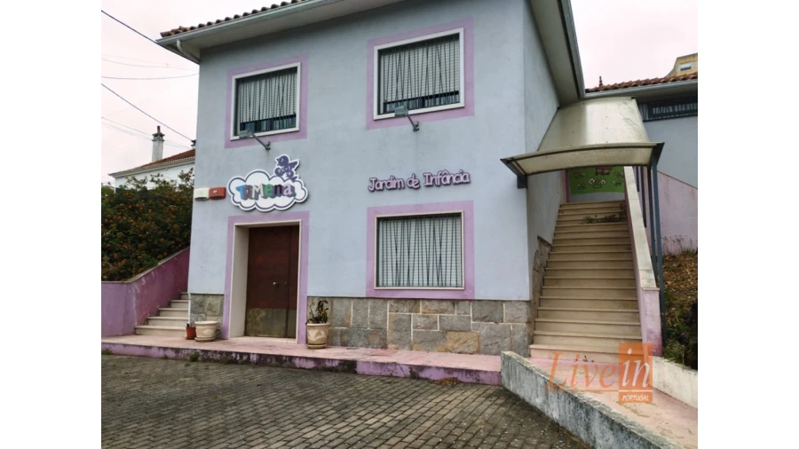 Moradia T5 para Venda em Odivelas Foto 4