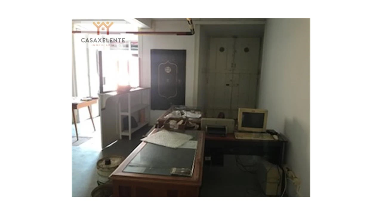 Prédio para Venda em Santa Maria Maior Foto 4