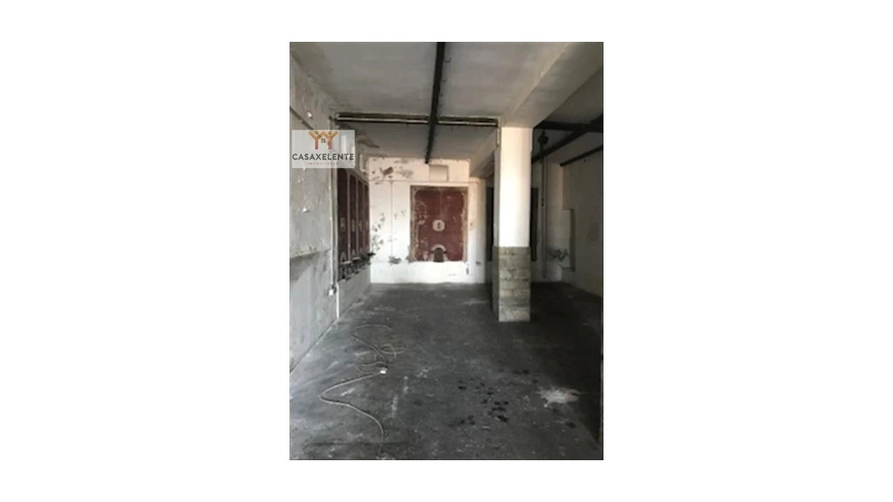 Prédio para Venda em Santa Maria Maior Foto 9