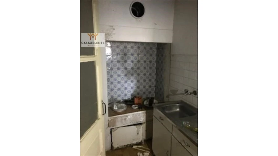 Prédio para Venda em Santa Maria Maior Foto 8