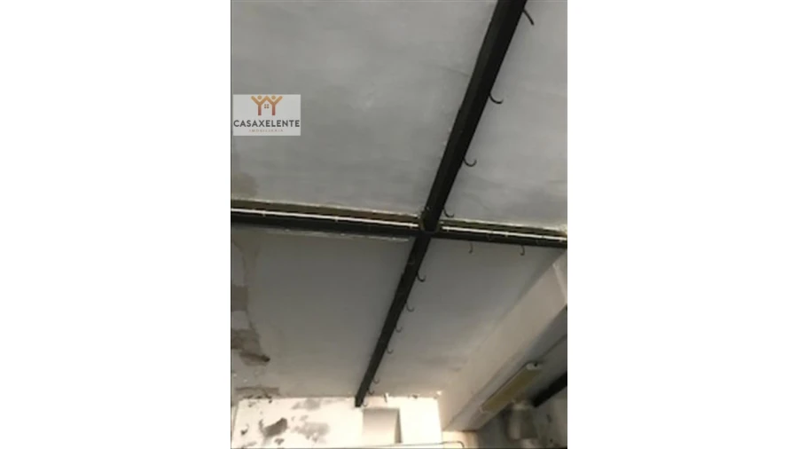 Prédio para Venda em Santa Maria Maior Foto 12