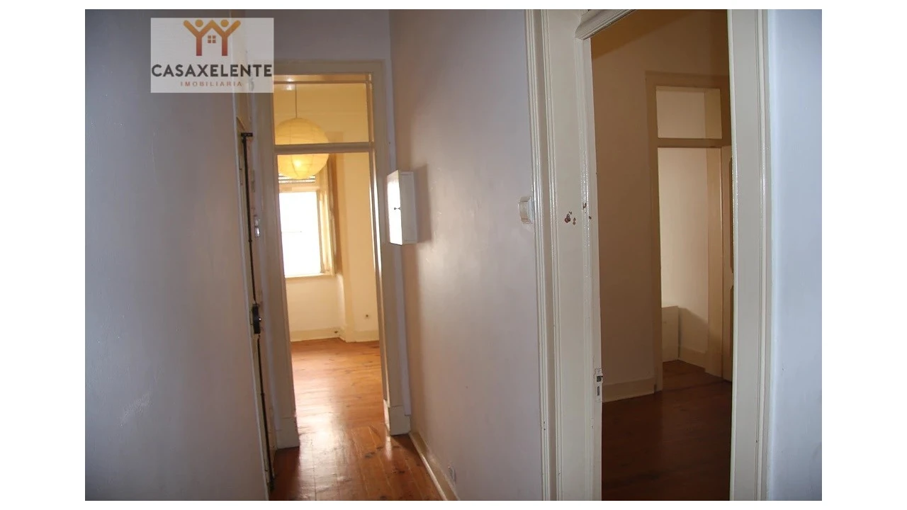 Apartamento T3 para Venda em Arroios Foto 13