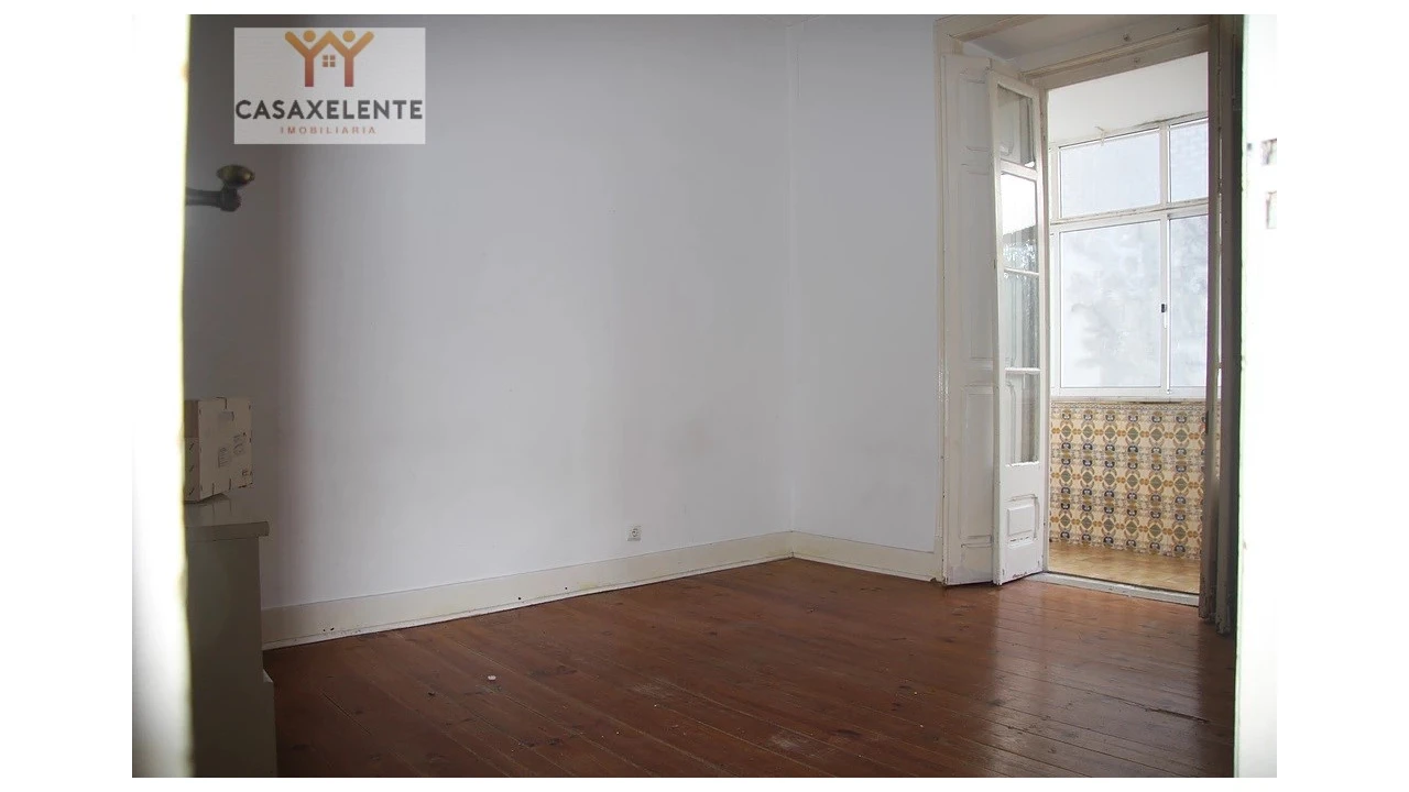 Apartamento T3 para Venda em Arroios Foto 3