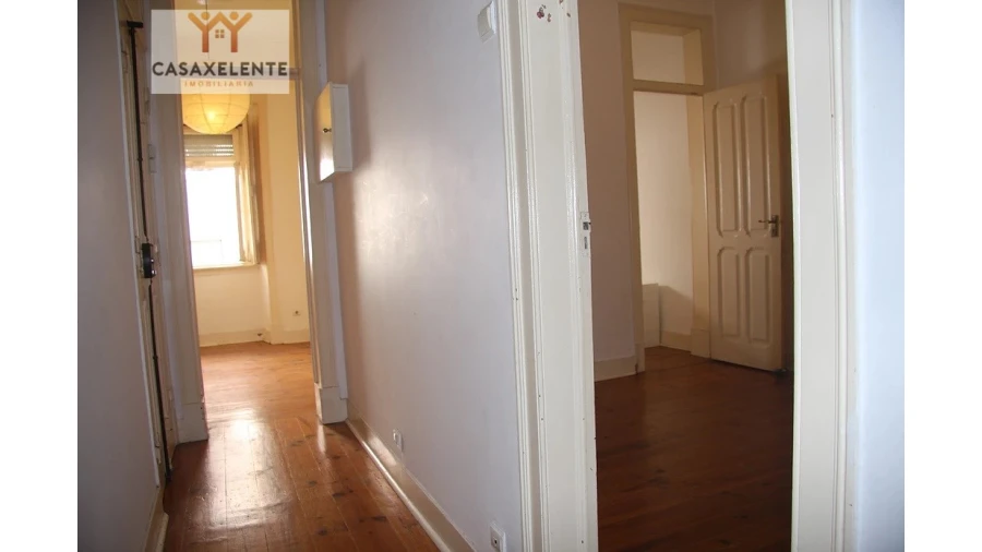 Apartamento T3 para Venda em Arroios Foto 2