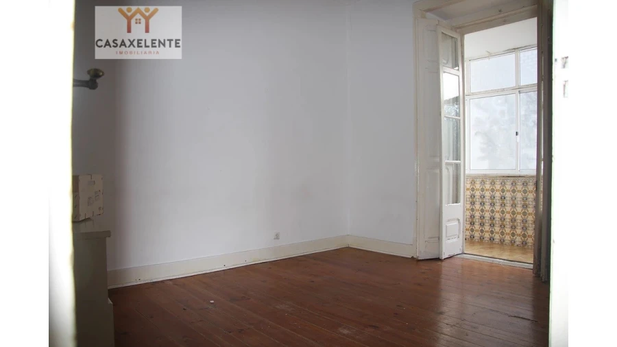 Apartamento T3 para Venda em Arroios Foto 3