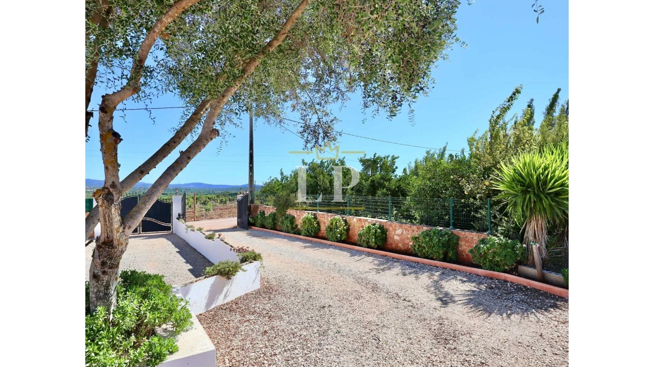 Moradia T5 para Venda em São Silvestre Foto 27