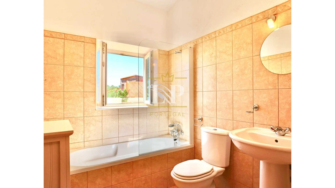 Moradia T5 para Venda em São Silvestre Foto 21