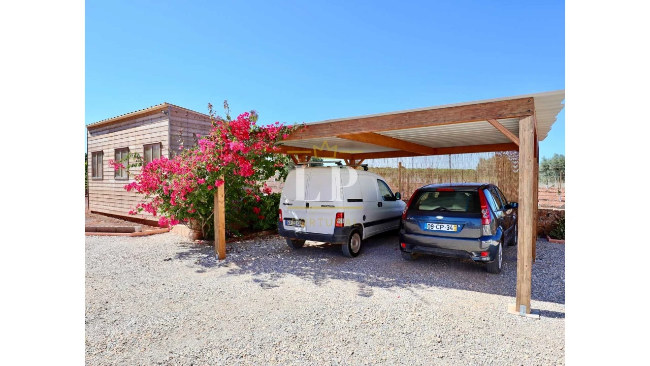 Moradia T5 para Venda em São Silvestre Foto 28