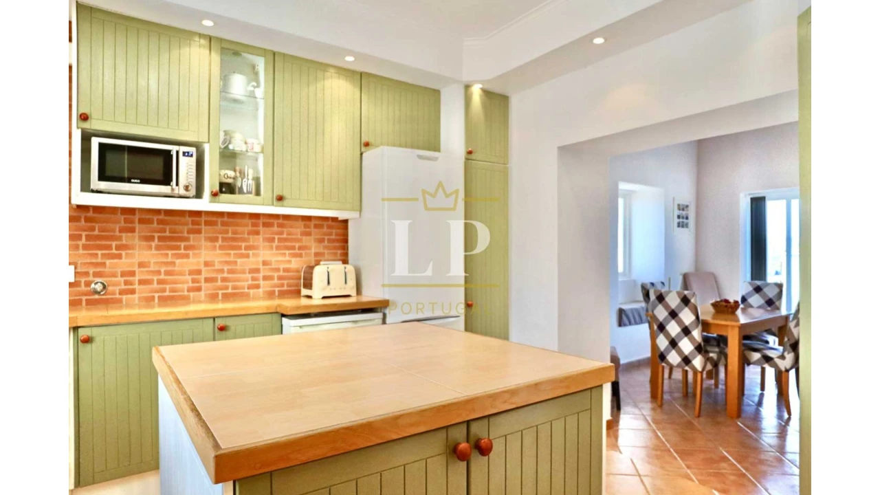 Moradia T5 para Venda em São Silvestre Foto 4