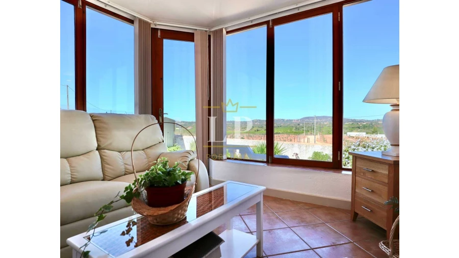 Moradia T5 para Venda em São Silvestre Foto 7