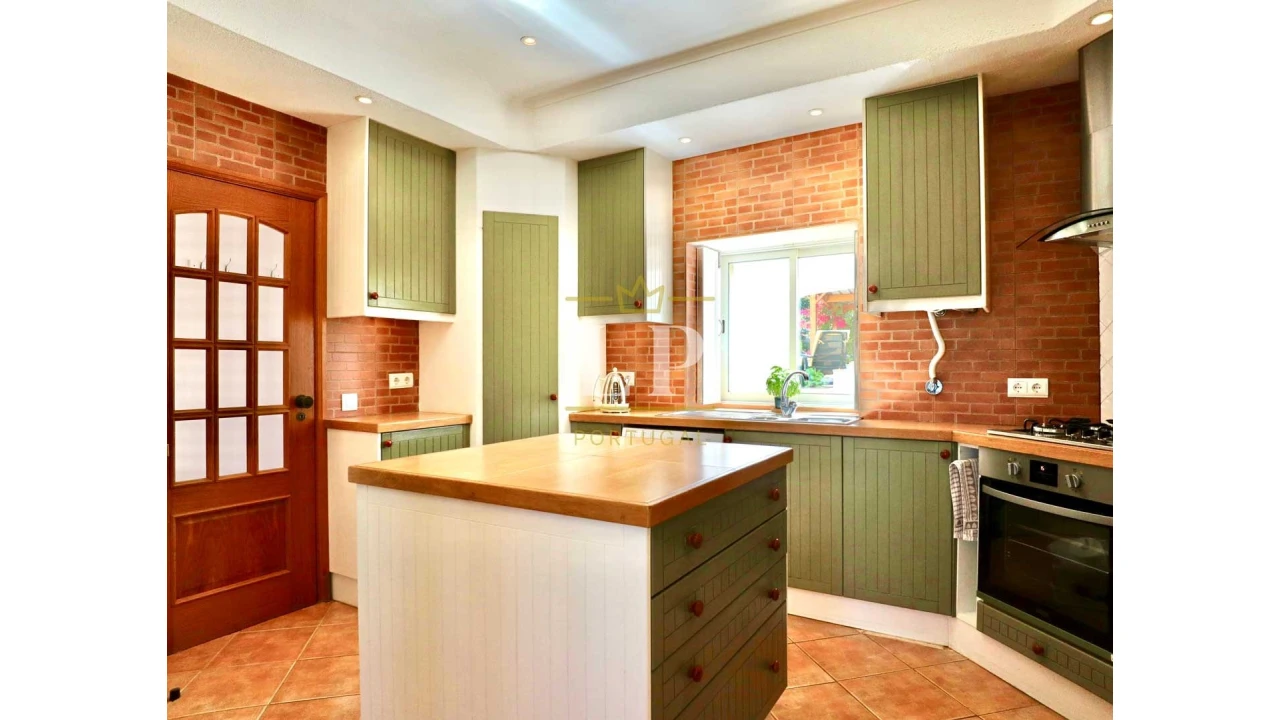 Moradia T5 para Venda em São Silvestre Foto 3