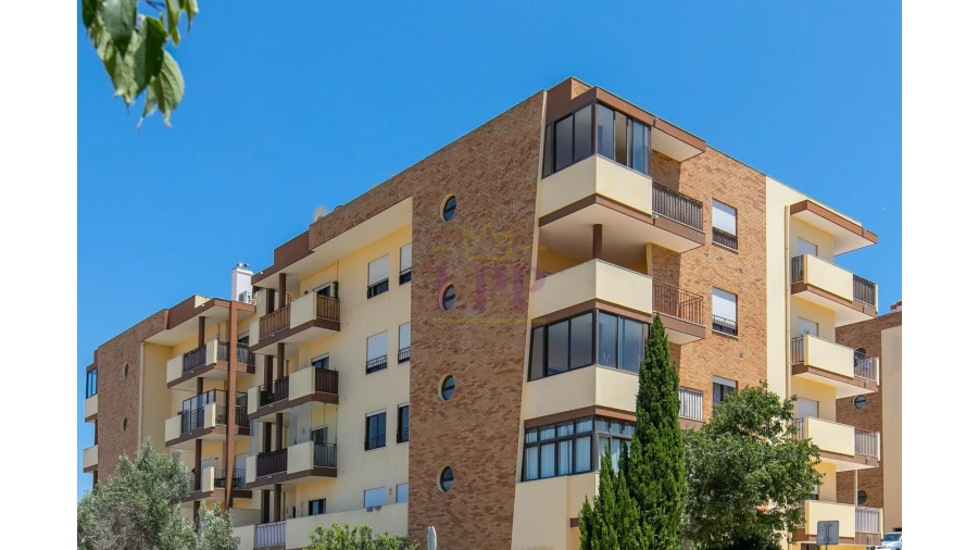Apartamento T2 para Venda em Lagos (São Sebastião e Santa Maria) Foto 1