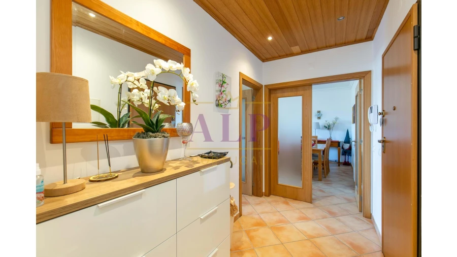 Apartamento T2 para Venda em Lagos (São Sebastião e Santa Maria) Foto 11