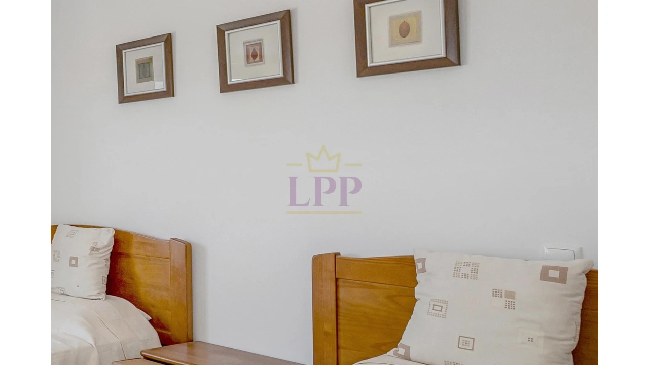 Apartamento T2 para Venda em Lagos (São Sebastião e Santa Maria) Foto 5
