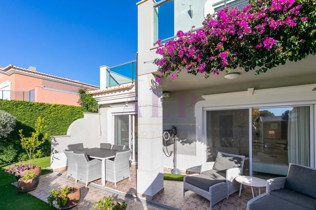 Moradia T3 para Venda em Lagos (São Sebastião e Santa Maria) Foto 24