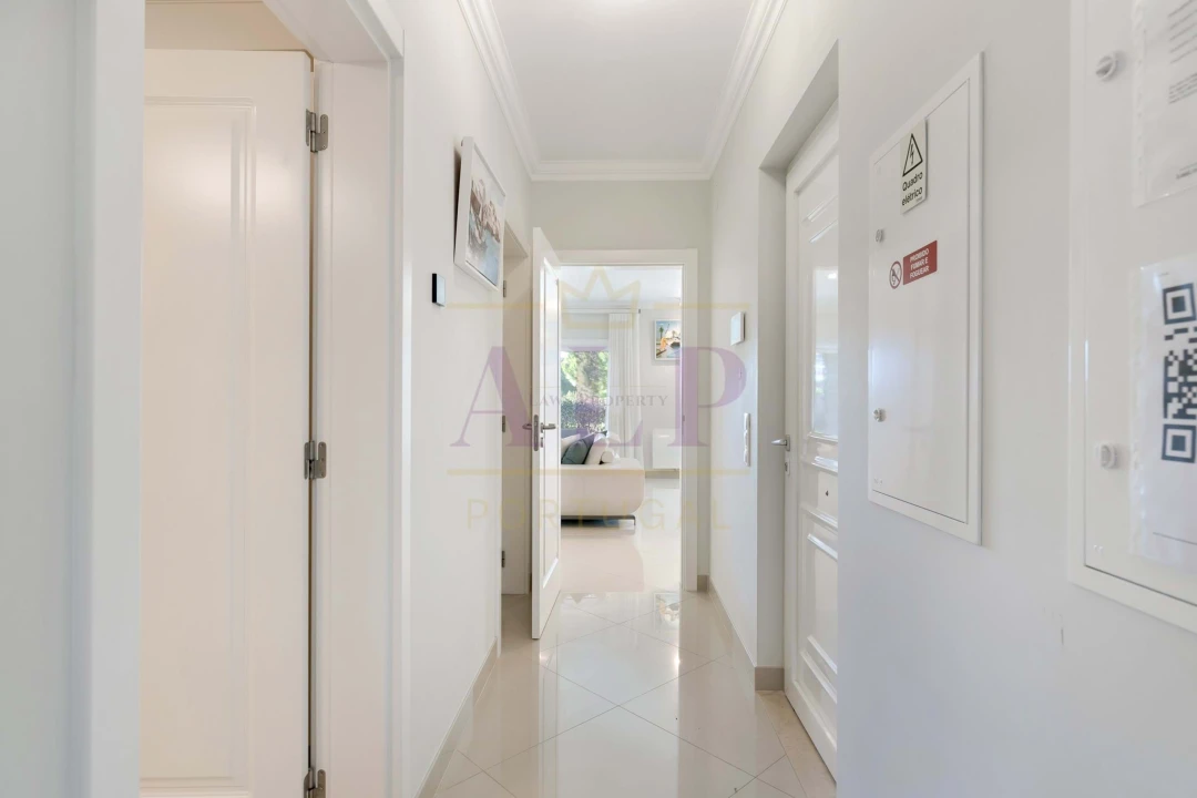 Moradia T3 para Venda em Lagos (São Sebastião e Santa Maria) Foto 4