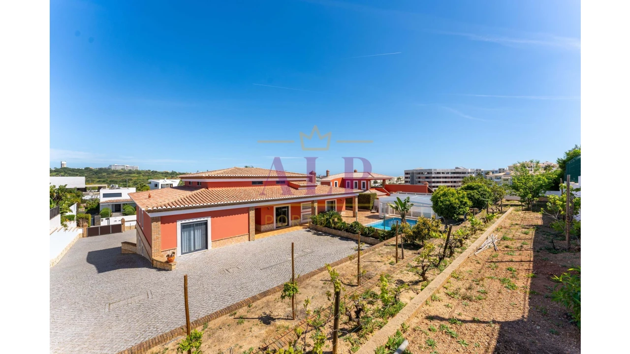 Moradia T3 para Venda em Lagos (São Sebastião e Santa Maria) Foto 35