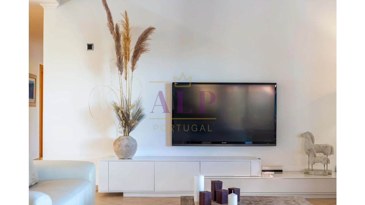 Moradia T3 para Venda em Lagos (São Sebastião e Santa Maria) Foto 5