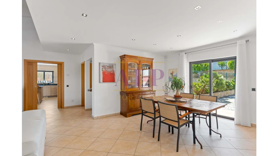 Moradia T3 para Venda em Lagos (São Sebastião e Santa Maria) Foto 8