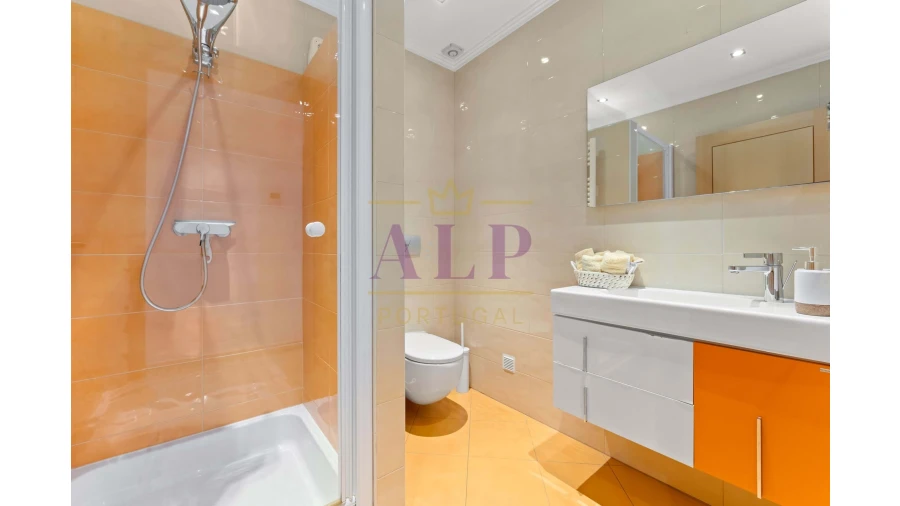 Moradia T3 para Venda em Lagos (São Sebastião e Santa Maria) Foto 15